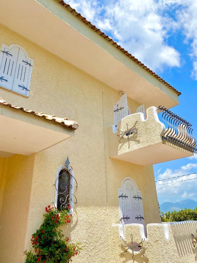 Sperlonga Paradise Suites 500M Dal Mare In Estate Servizio Navetta Per Sperlonga Centro エクステリア 写真