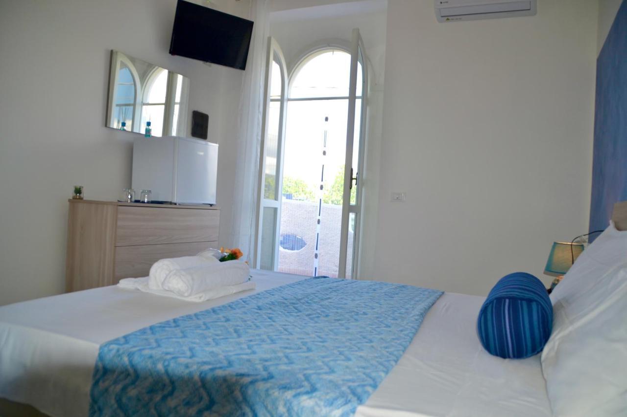Sperlonga Paradise Suites 500M Dal Mare In Estate Servizio Navetta Per Sperlonga Centro エクステリア 写真
