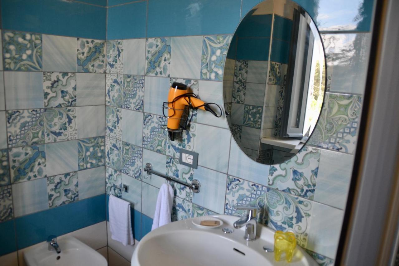 Sperlonga Paradise Suites 500M Dal Mare In Estate Servizio Navetta Per Sperlonga Centro エクステリア 写真